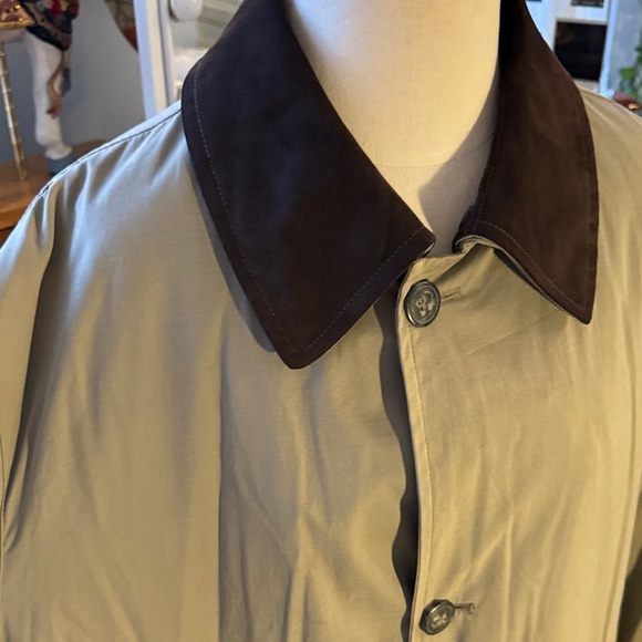 Docayro Men's Tan Coat with Dark Brown Collar - Picture 4 of 16